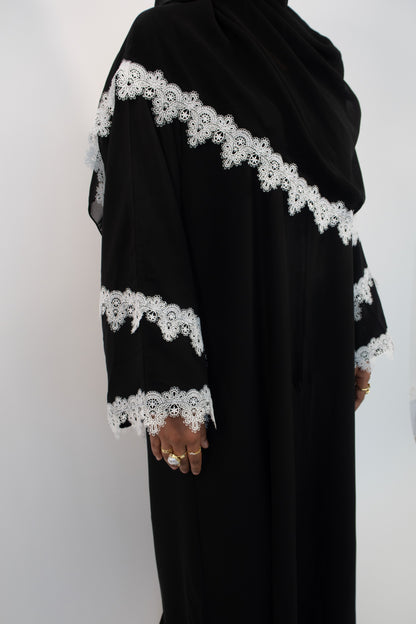 Noor Abaya