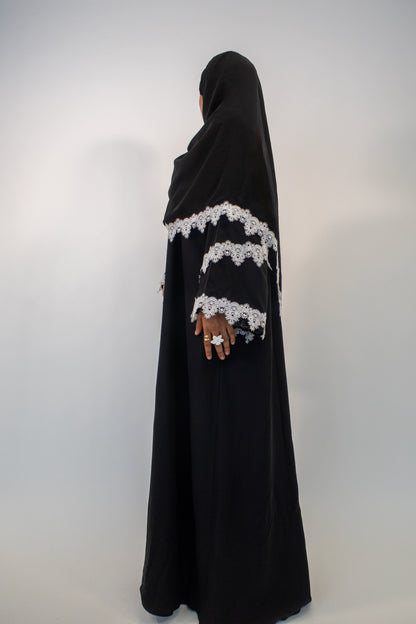 Noor Abaya