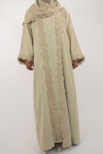 Ayla Abaya